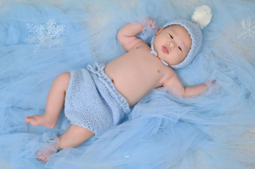 江阴摸孕妇肚子沾喜气